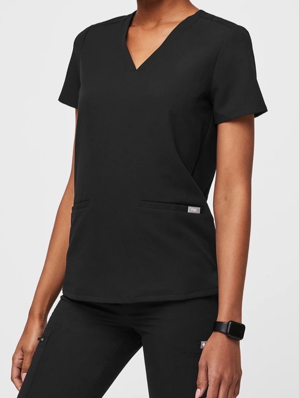 FIGS Black Casma Three-Pocket Scrub Top XXS